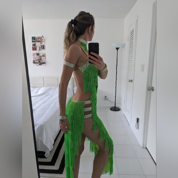 Stunning Green Competition Latin Dance Dress - Picture 4 of 12